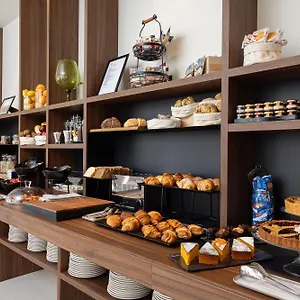 B21 Lifestyle 4* Bari